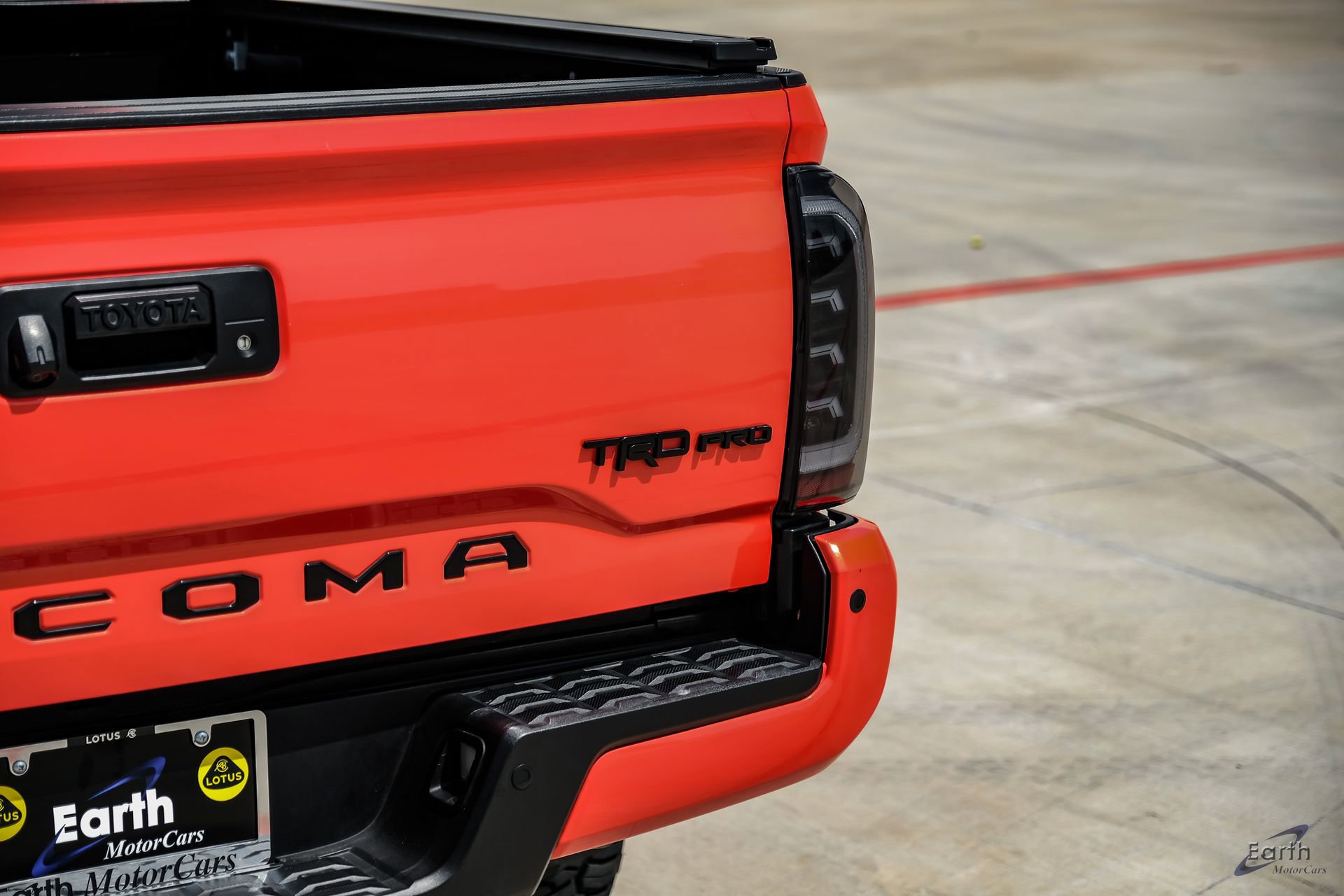 Used 2023 Toyota Tacoma TRD Pro AWD/4WD image 15