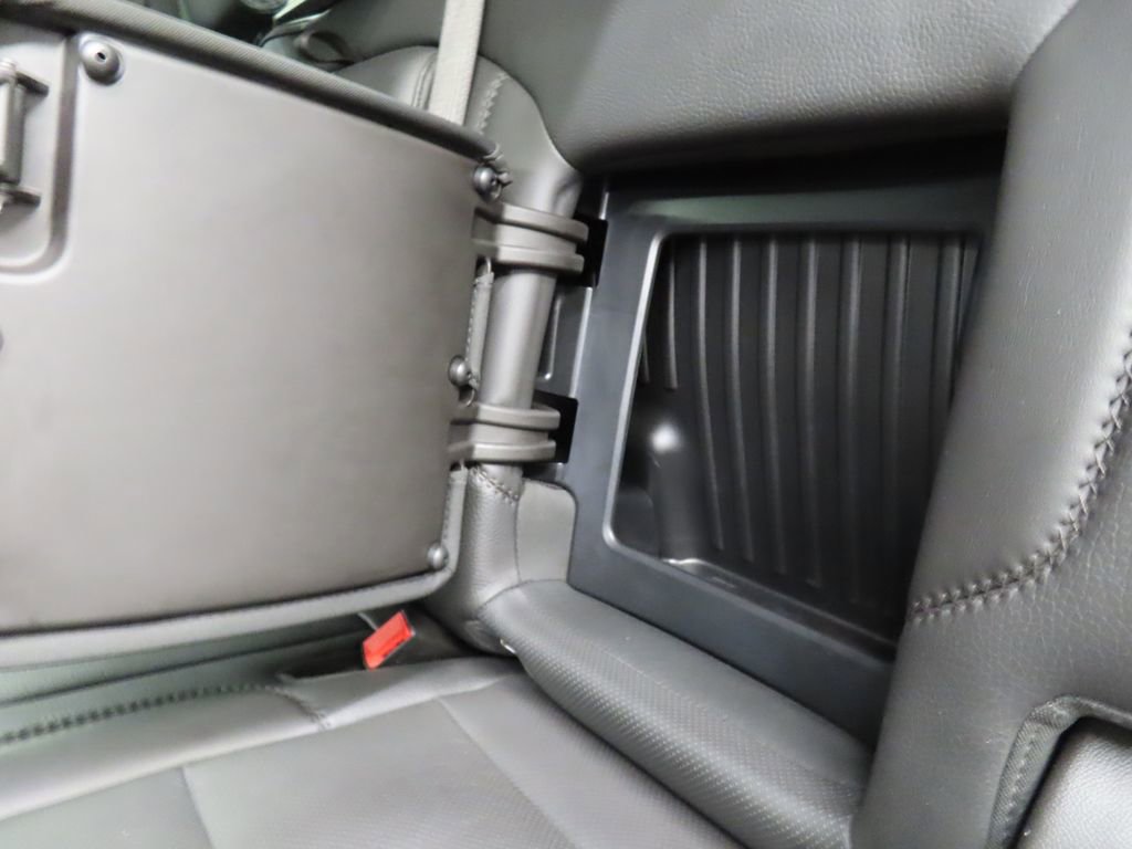 Used 2024 GMC Sierra 3500 Denali w/ Denali Reserve Package image 76