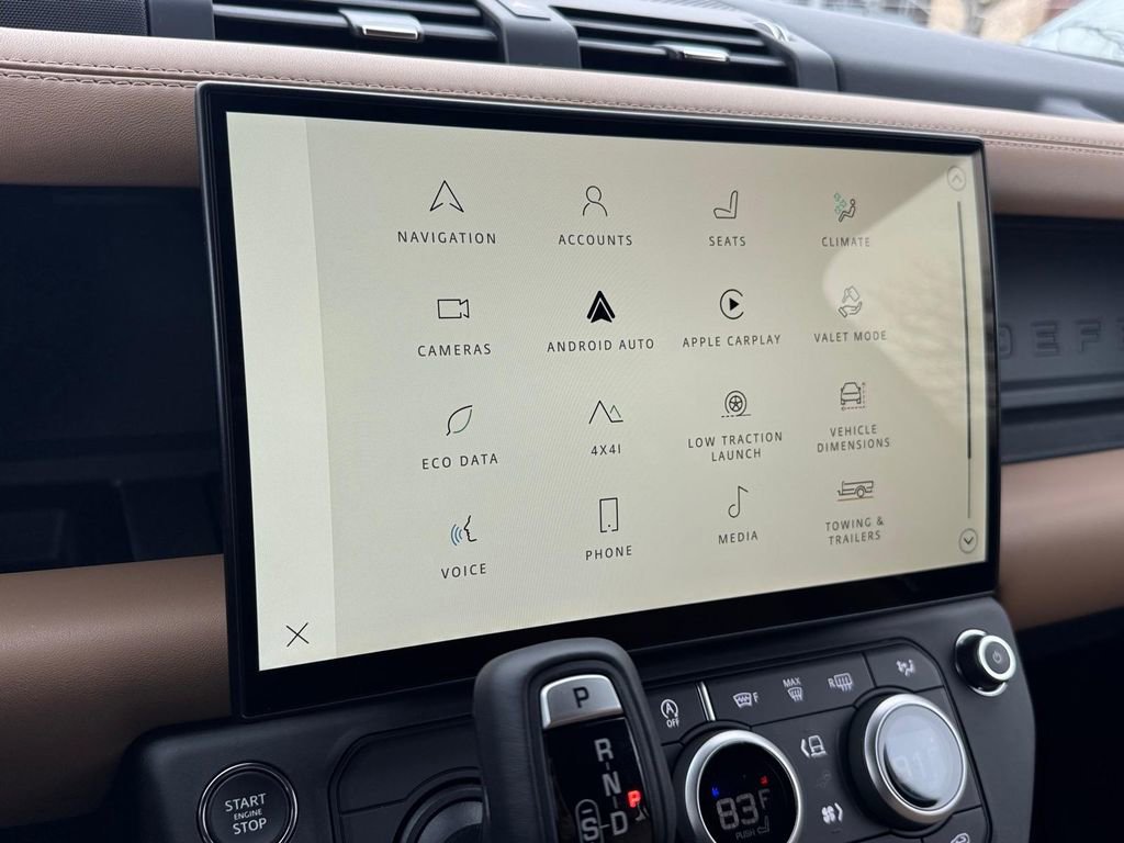 New 2026 Land Rover Defender 130 X-Dynamic SE image 17