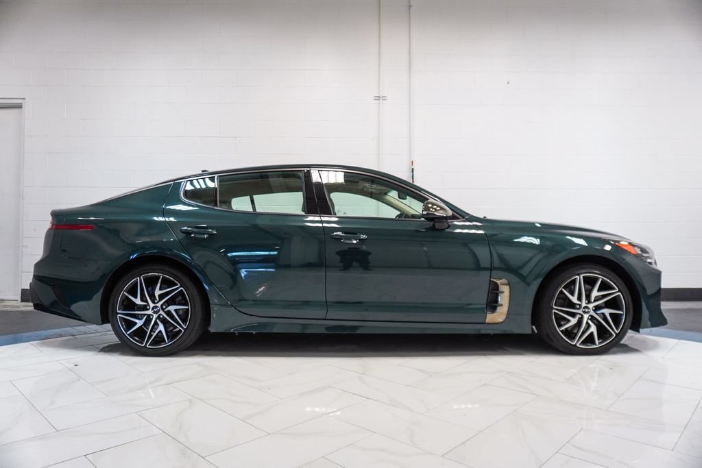 Used 2023 Kia Stinger GT-Line w/ Sun & Sound Package AWD/4WD image 39