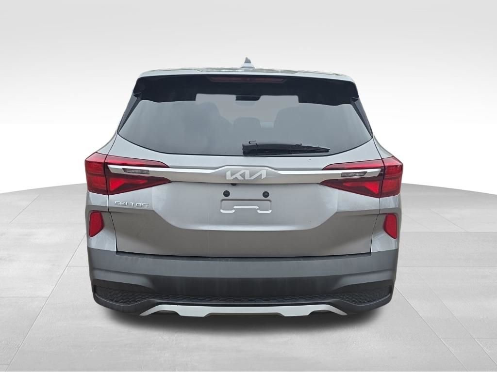 Used 2023 Kia Seltos LX image 7