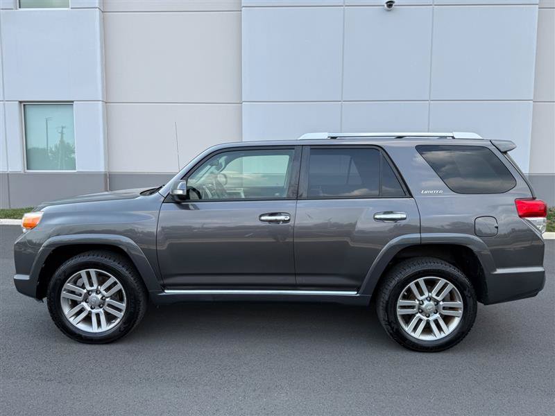 Used 2013 Toyota 4Runner Limited AWD/4WD image 6