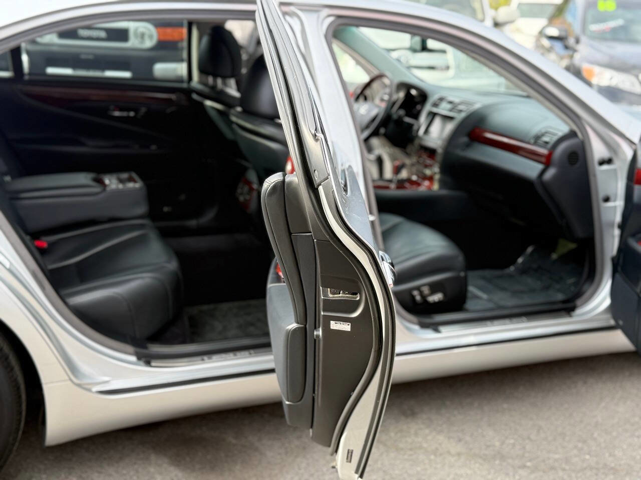 Used 2008 Lexus LS 600h L image 99