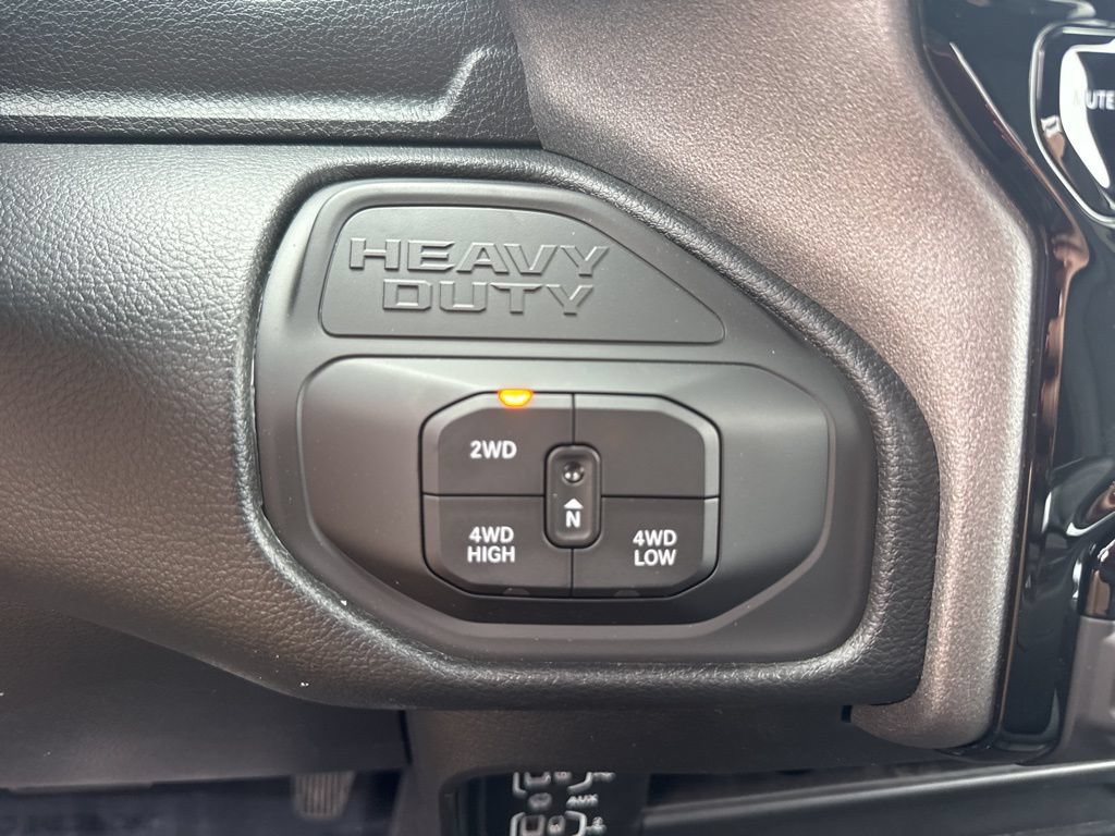 New 2026 RAM 2500 Tradesman AWD/4WD image 14