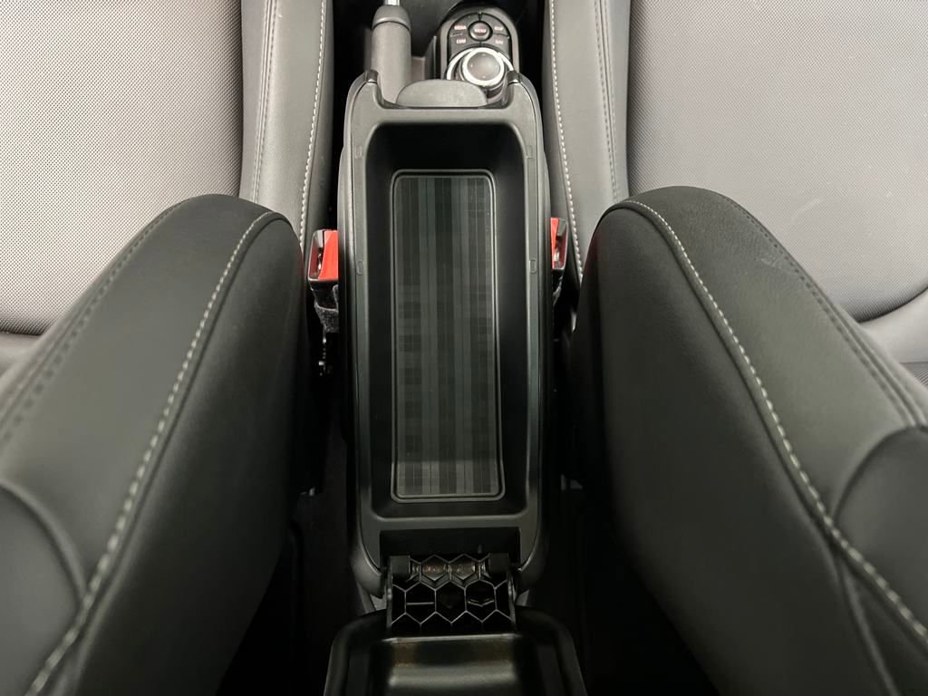 Used 2024 MINI Cooper S image 37