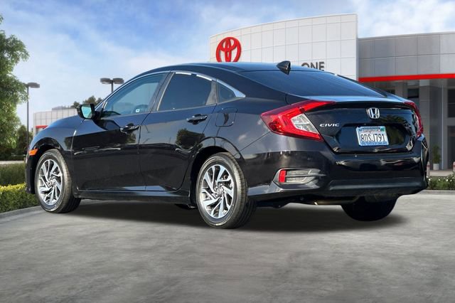 Used 2018 Honda Civic EX image 8