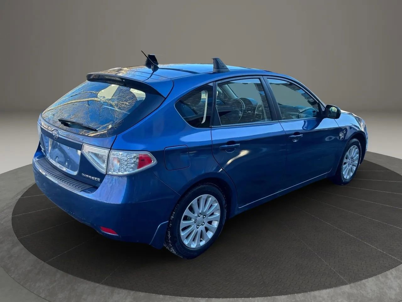 Used 2011 Subaru Impreza 2.5i Premium w/ PWR Moonroof Value Pkg image 11