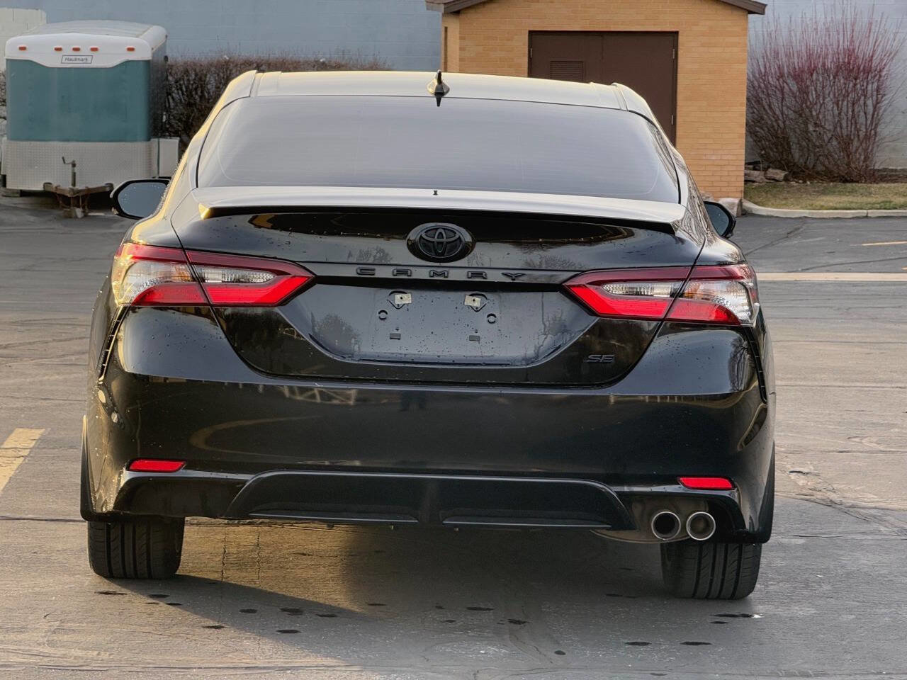 Used 2023 Toyota Camry SE w/ Convenience Package FWD image 6