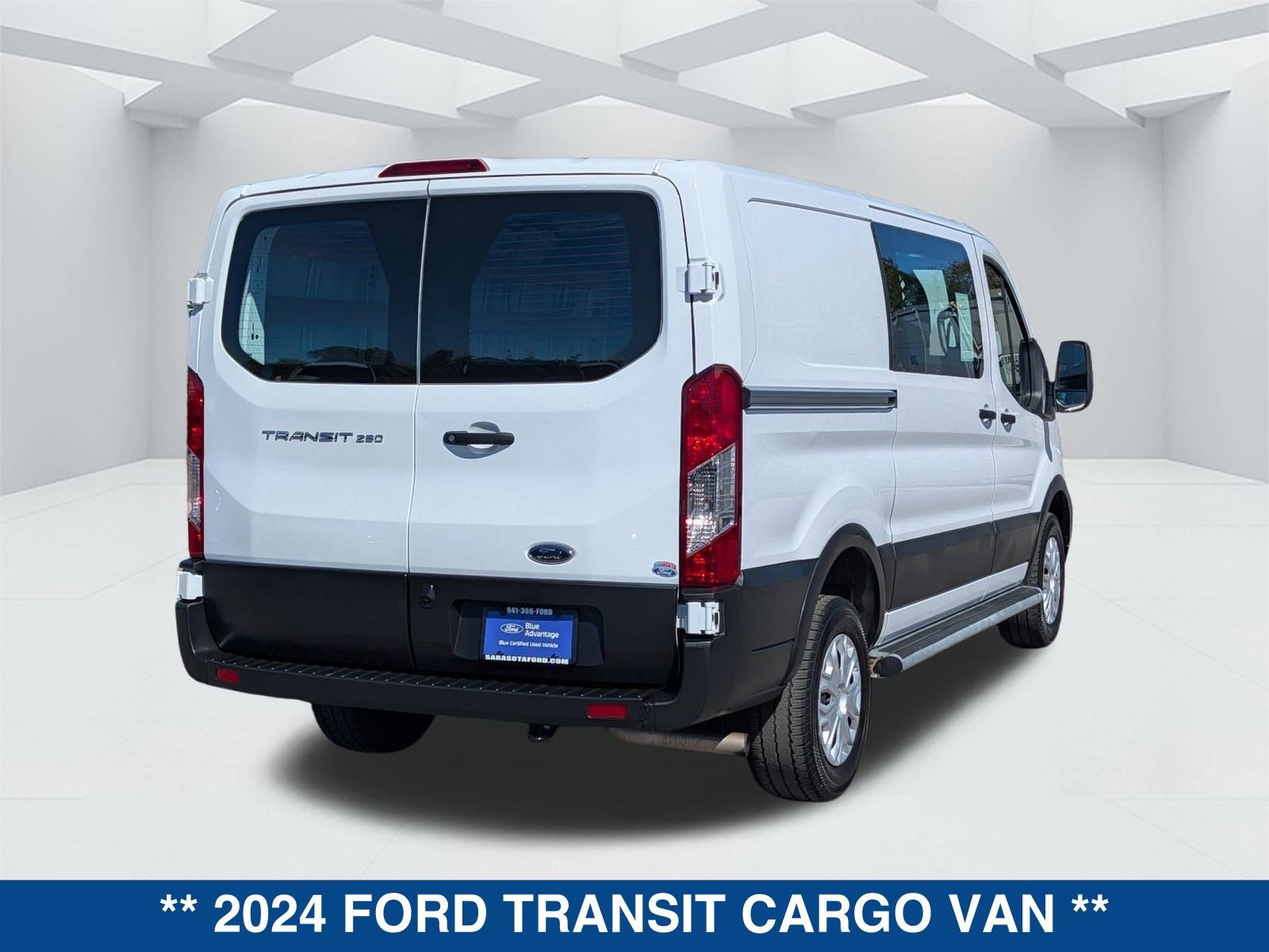 Certified 2024 Ford Transit 250 Low Roof w/ Exterior Upgrade Package RWD image 4