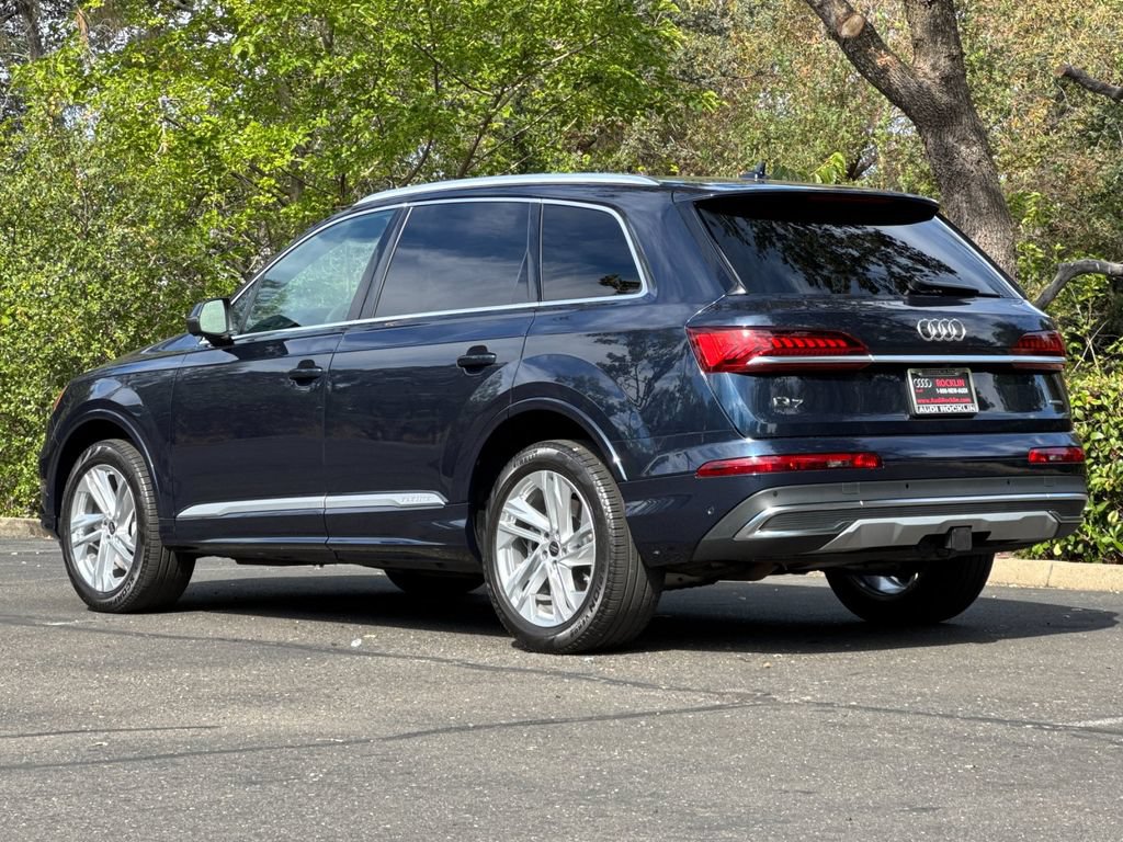 Used 2023 Audi Q7 2.0T Premium Plus AWD/4WD image 7