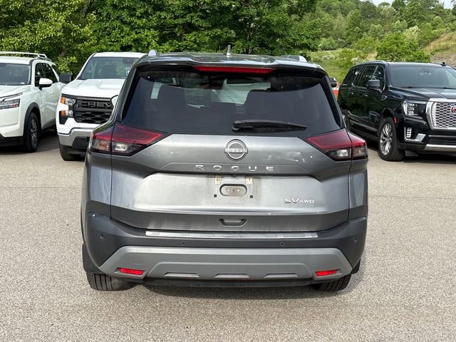Certified 2022 Nissan Rogue SV w/ SV Premium Package AWD/4WD image 4