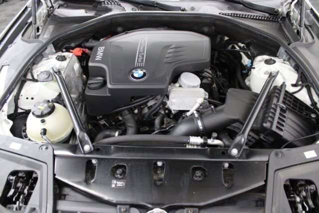 Used 2016 BMW 528i xDrive Sedan AWD/4WD image 15
