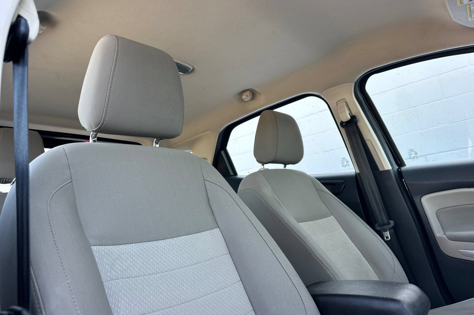 Used 2018 Ford EcoSport S FWD image 20