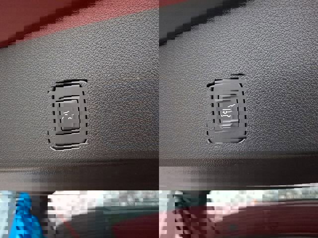 Used 2023 Buick Encore GX Select w/ Sport Touring Package image 43