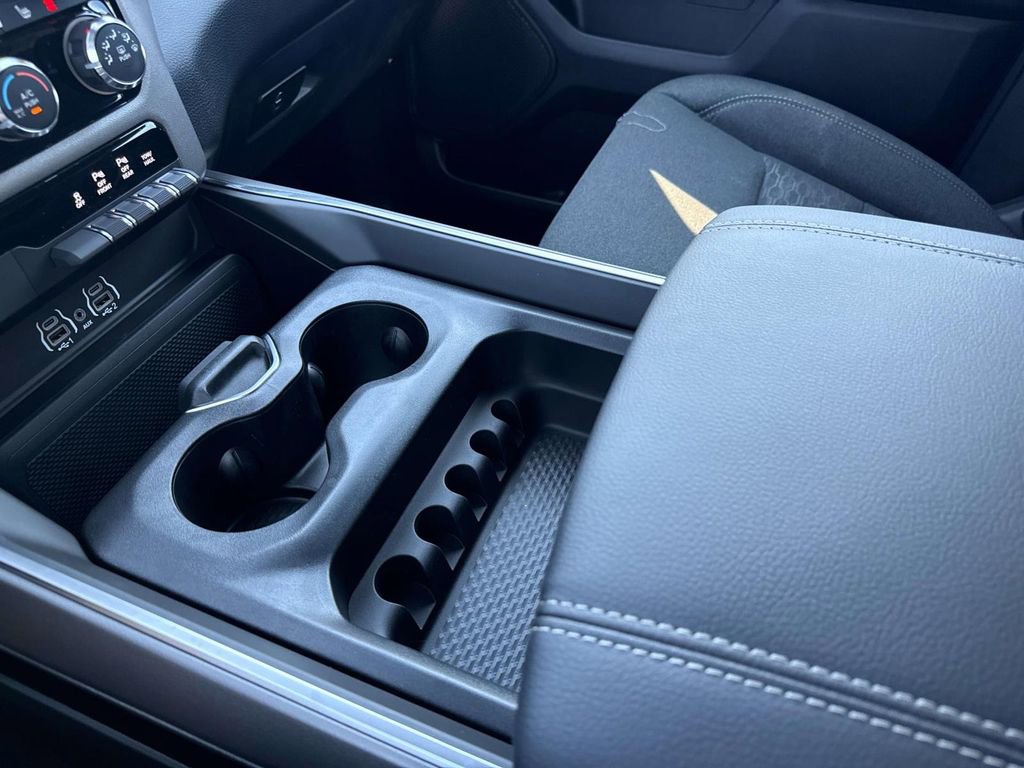 New 2025 RAM 1500 Big Horn image 23