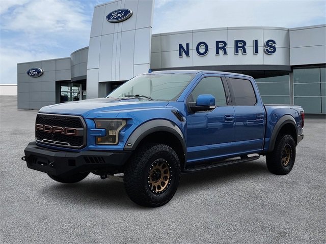 Certified 2019 Ford F150 Raptor w/ Equipment Group 802A Luxury image 2