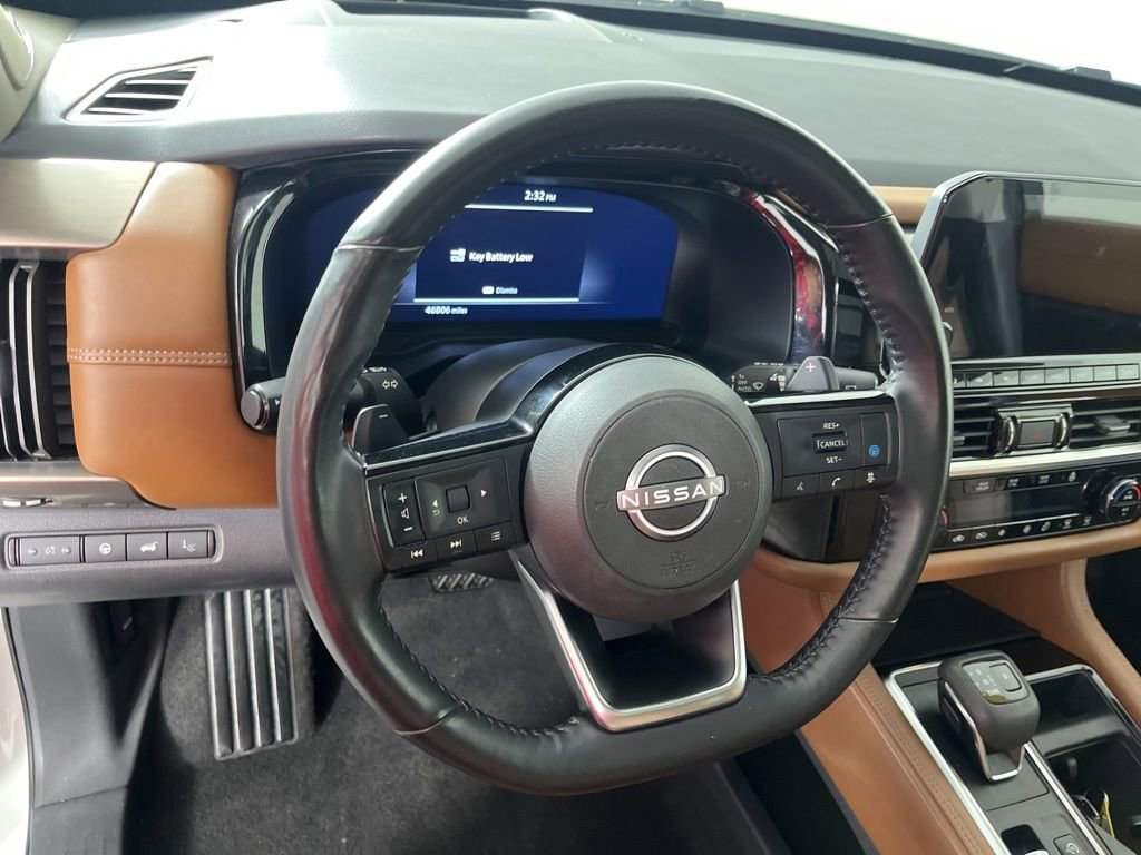 Used 2024 Nissan Pathfinder Platinum w/ Cargo Package image 29
