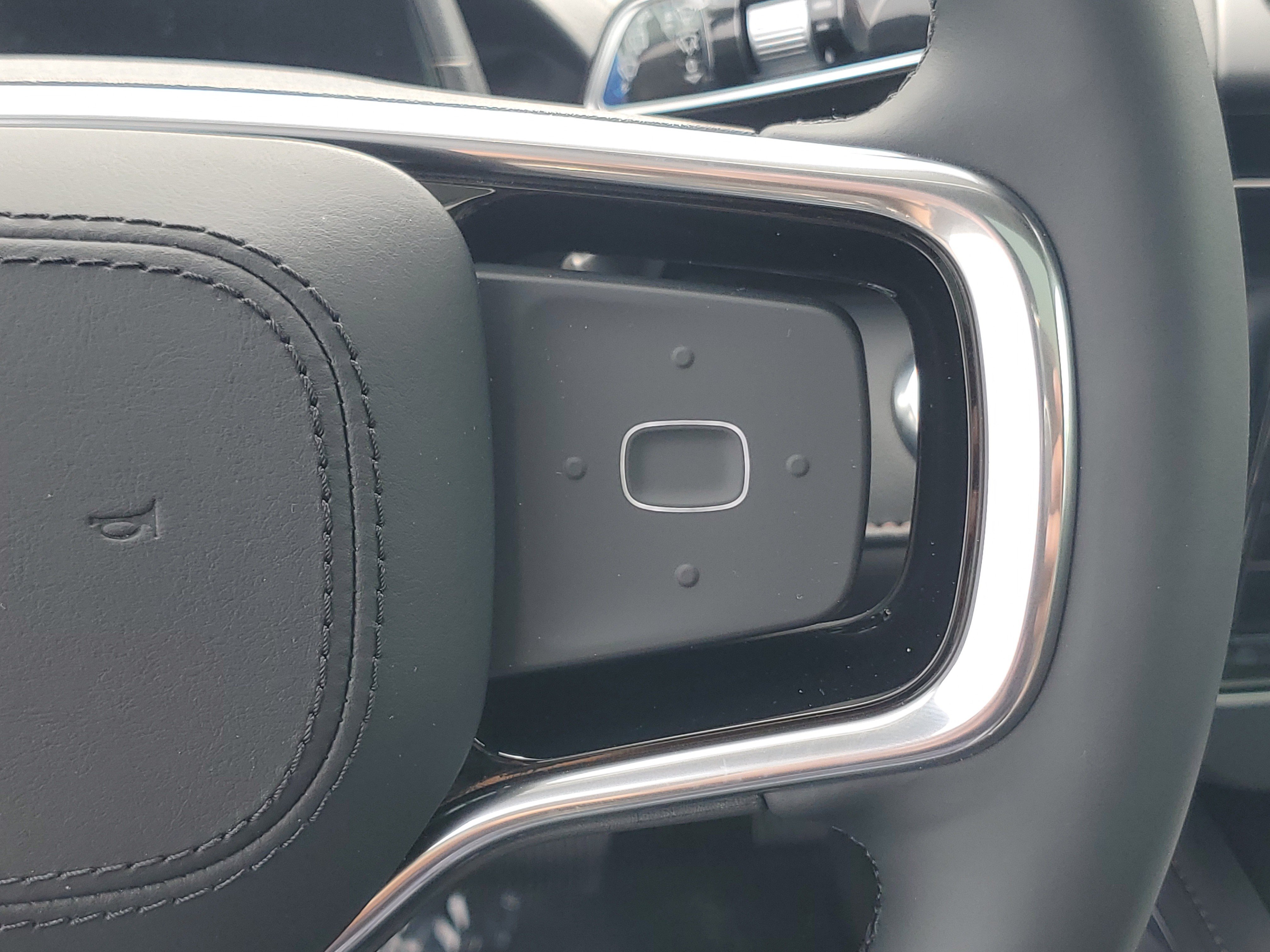 New 2026 Lincoln Nautilus Reserve AWD/4WD image 18