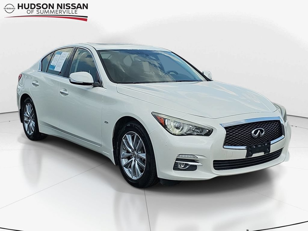 Used 2017 INFINITI Q50 Premium w/ 2.0T Premium Plus Package