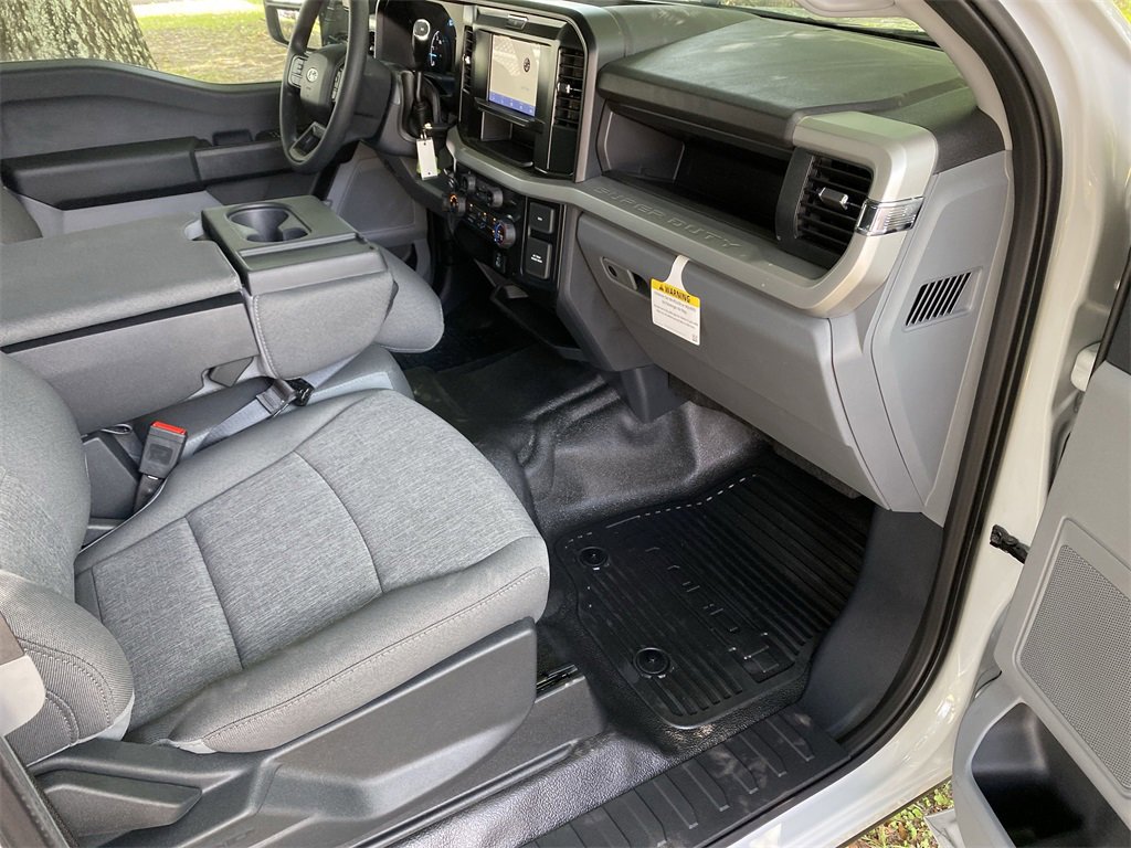 New 2025 Ford F250 XL image 34
