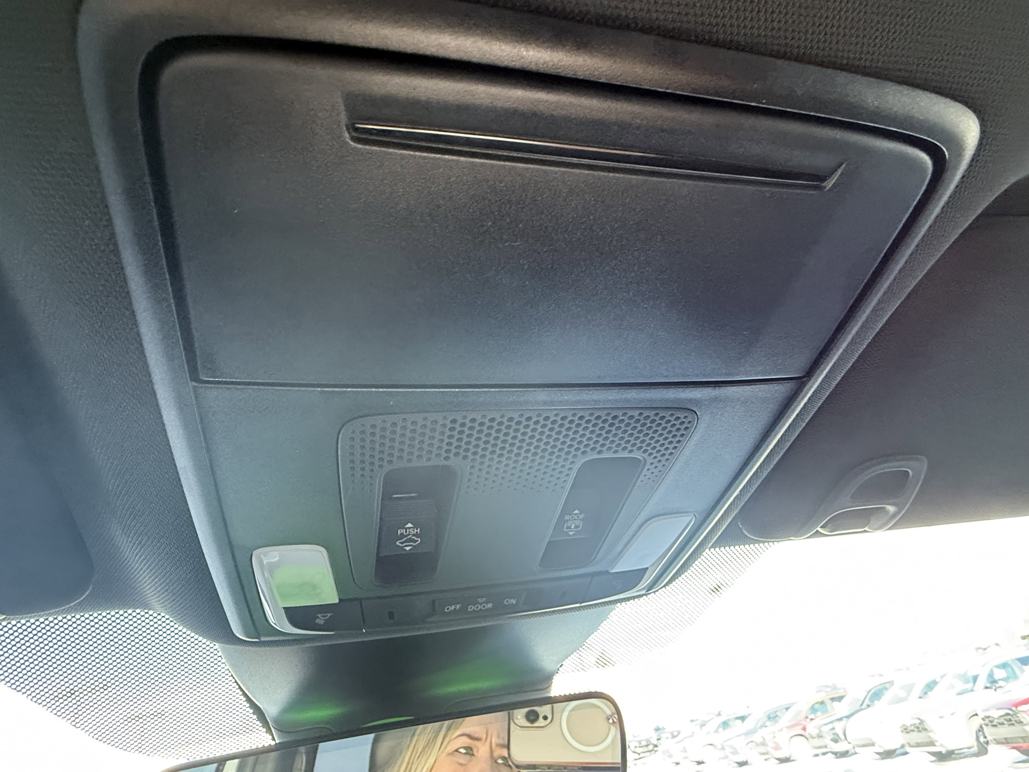 Used 2025 Honda Pilot Black Edition image 19