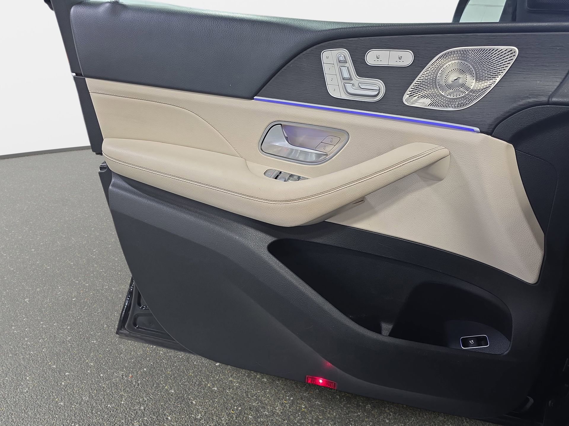 Used 2021 Mercedes-Benz GLE 350 4MATIC image 26