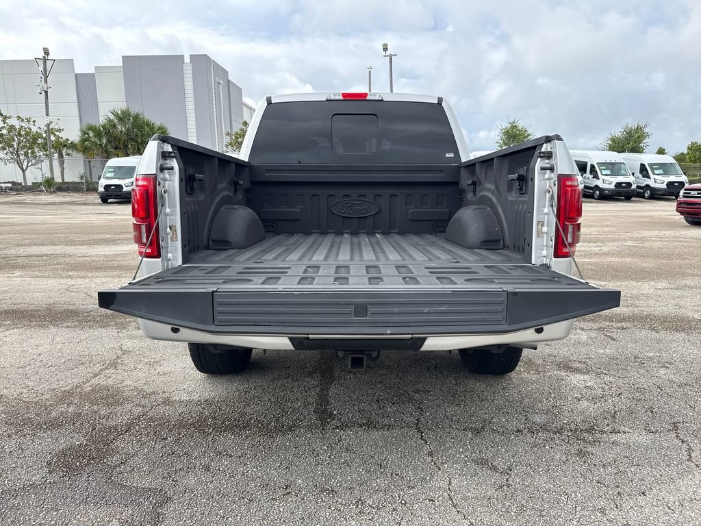 Used 2016 Ford F150 Platinum w/ Equipment Group 701A Luxury image 30