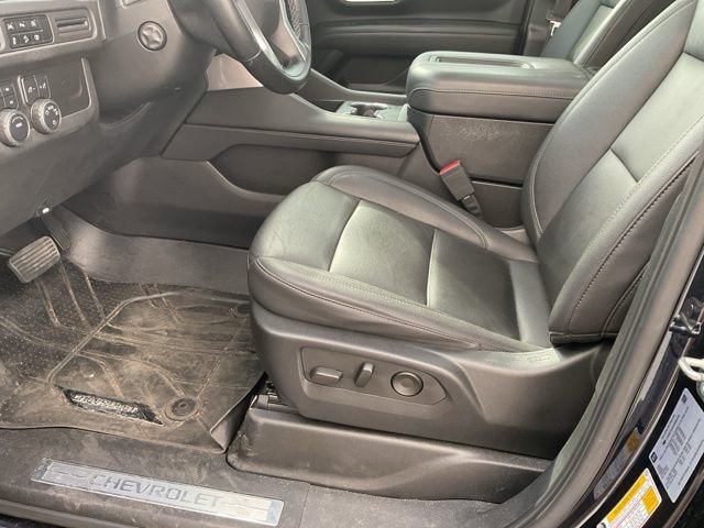 Used 2023 Chevrolet Tahoe Z71 w/ Luxury Package image 29