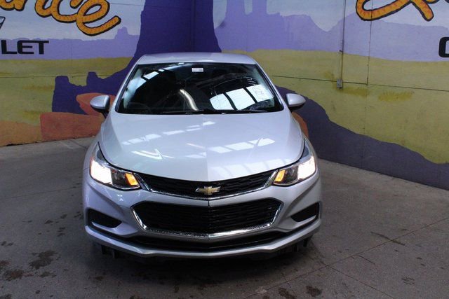 Used 2017 Chevrolet Cruze LS image 3