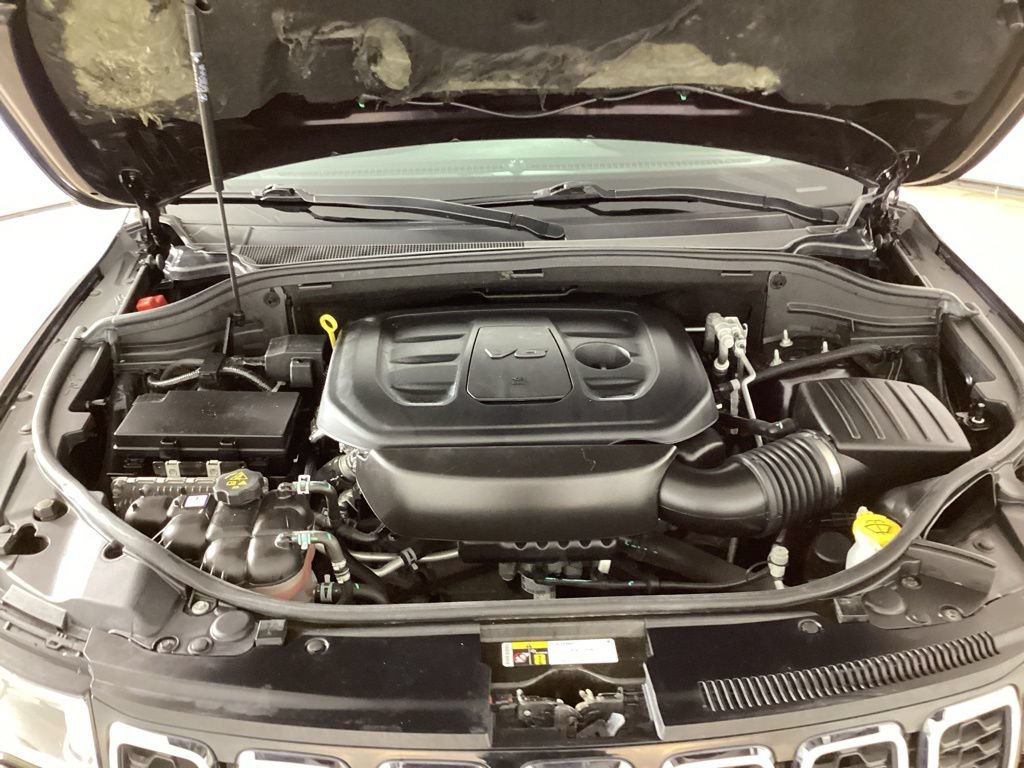 Used 2021 Jeep Grand Cherokee Limited AWD/4WD image 40