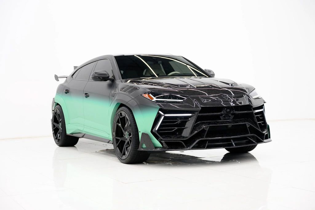 Used 2024 Lamborghini Urus S AWD/4WD image 2