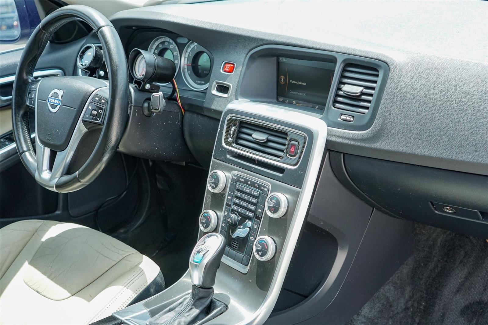 Used 2013 Volvo S60 T5 image 30