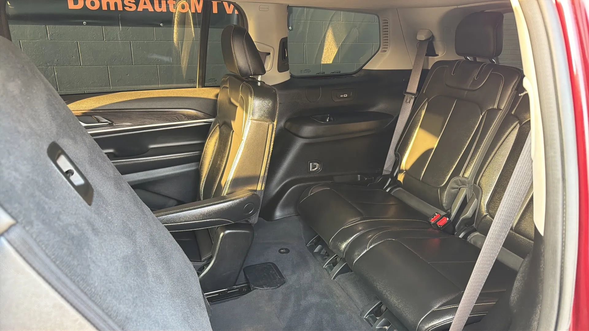 Used 2023 Jeep Grand Cherokee L Limited image 19