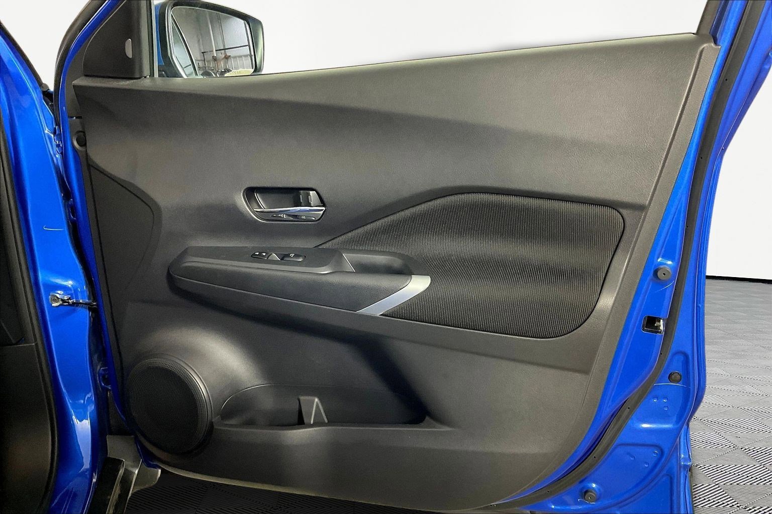 Certified 2023 Nissan Kicks SV image 26