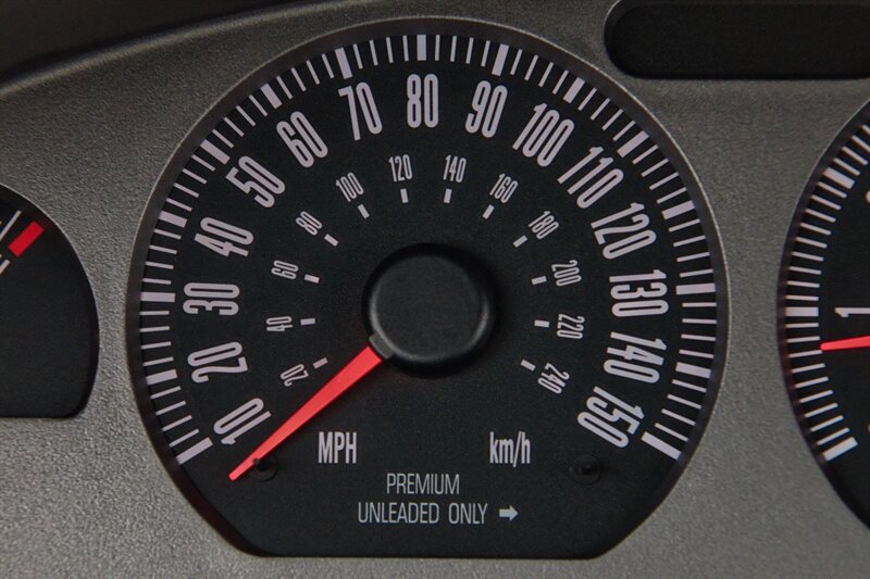 Used 2003 Ford Mustang Mach 1 RWD image 29