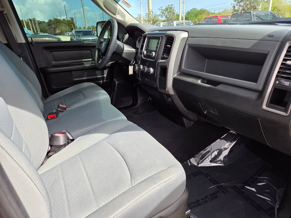 Used 2019 RAM 1500 Express w/ Express Value Package image 9