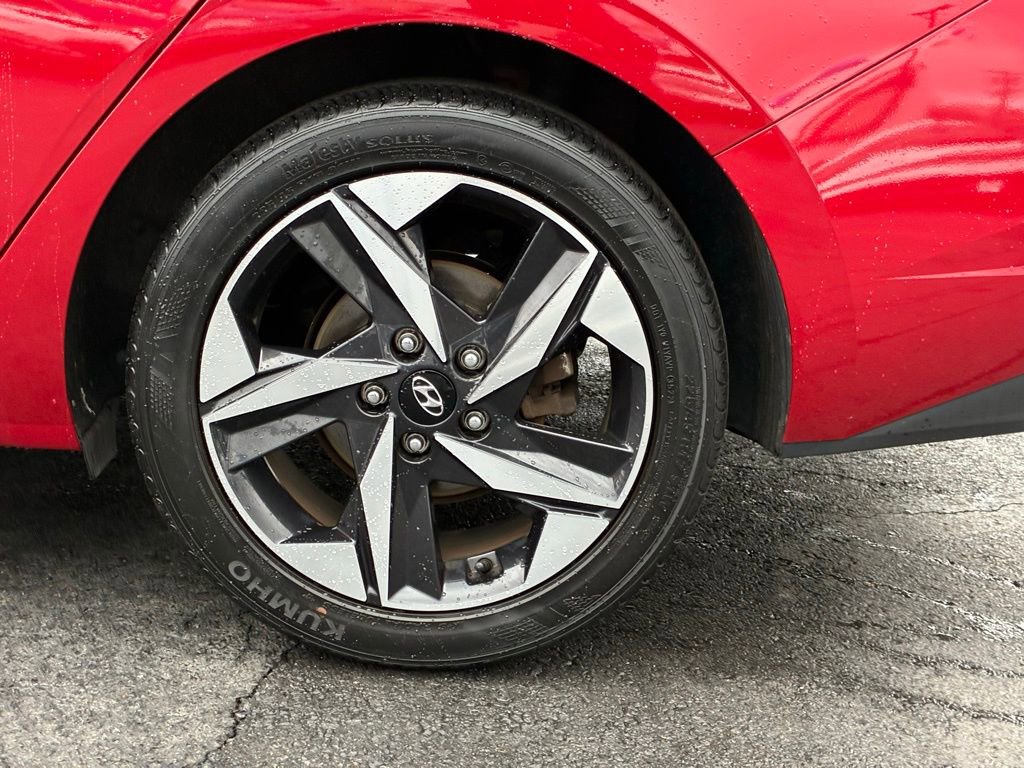 Used 2023 Hyundai Elantra SEL w/ Convenience Package image 44