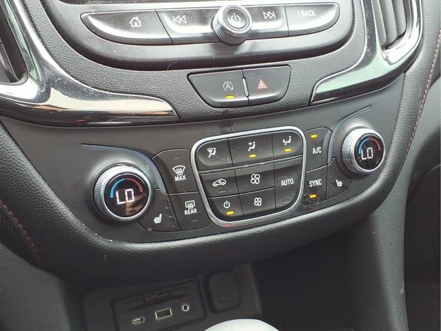 Used 2022 Chevrolet Equinox RS w/ RS Leather Package image 11