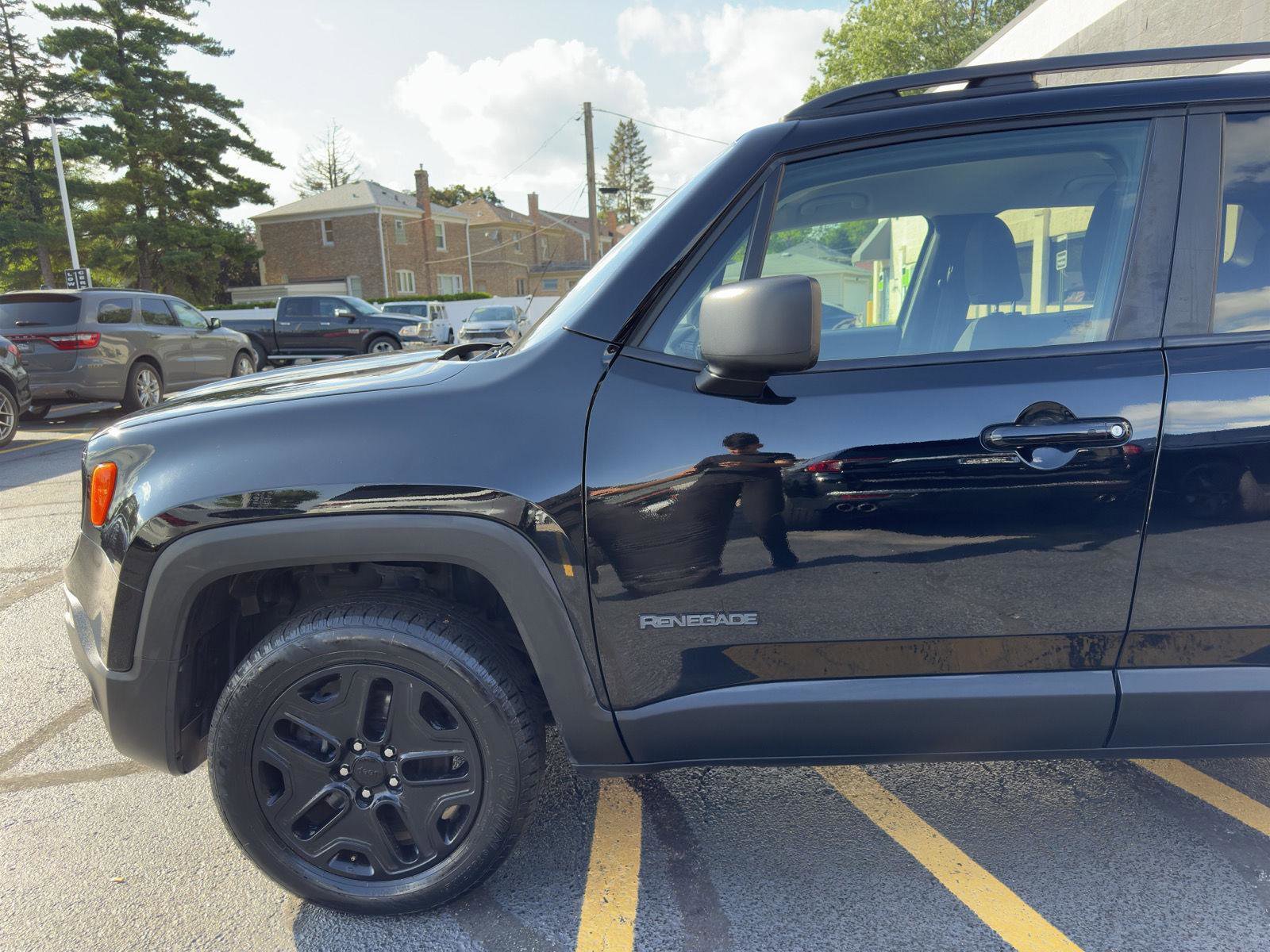 Used 2019 Jeep Renegade Sport AWD/4WD image 16