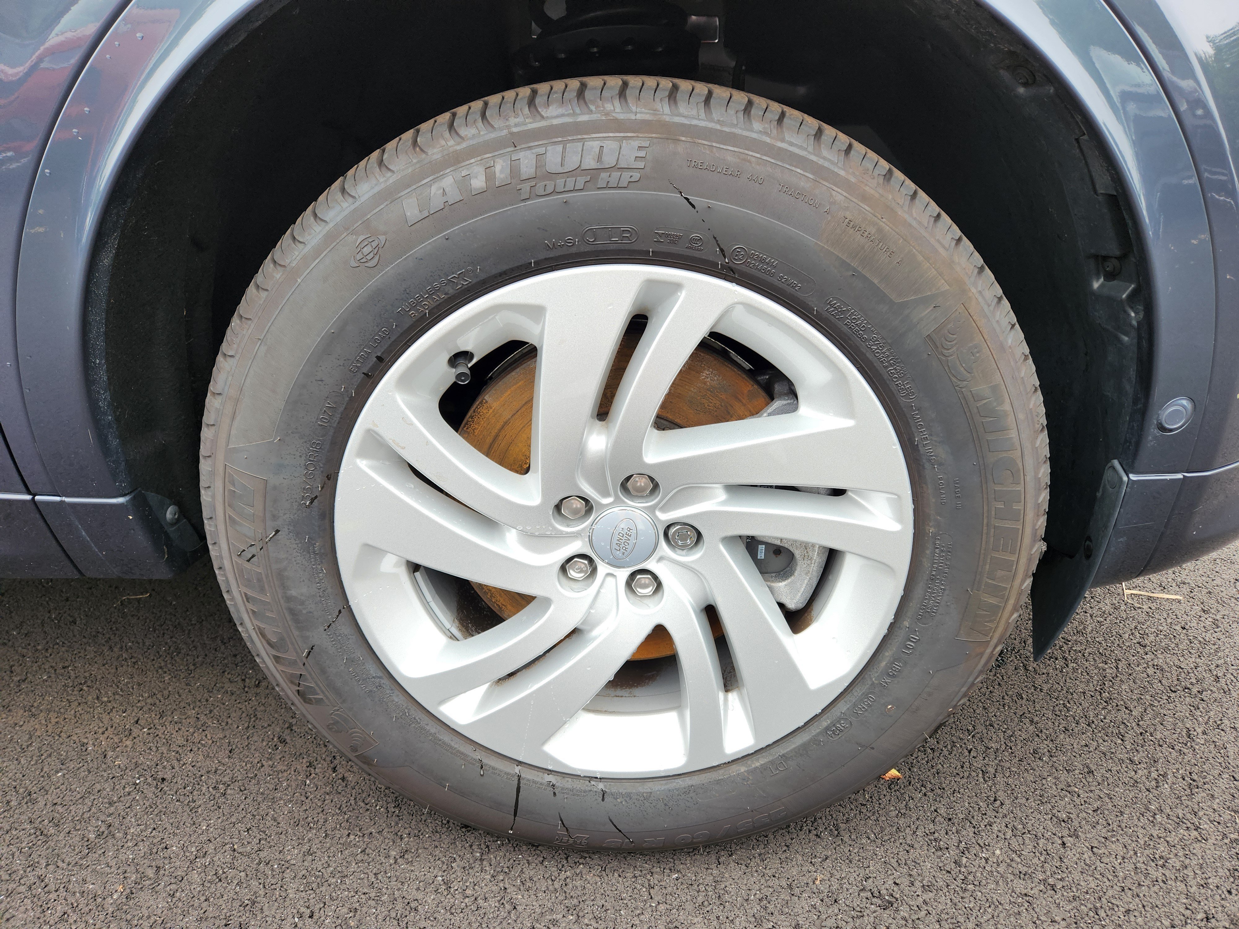 Certified 2025 Land Rover Discovery Sport S AWD/4WD image 7