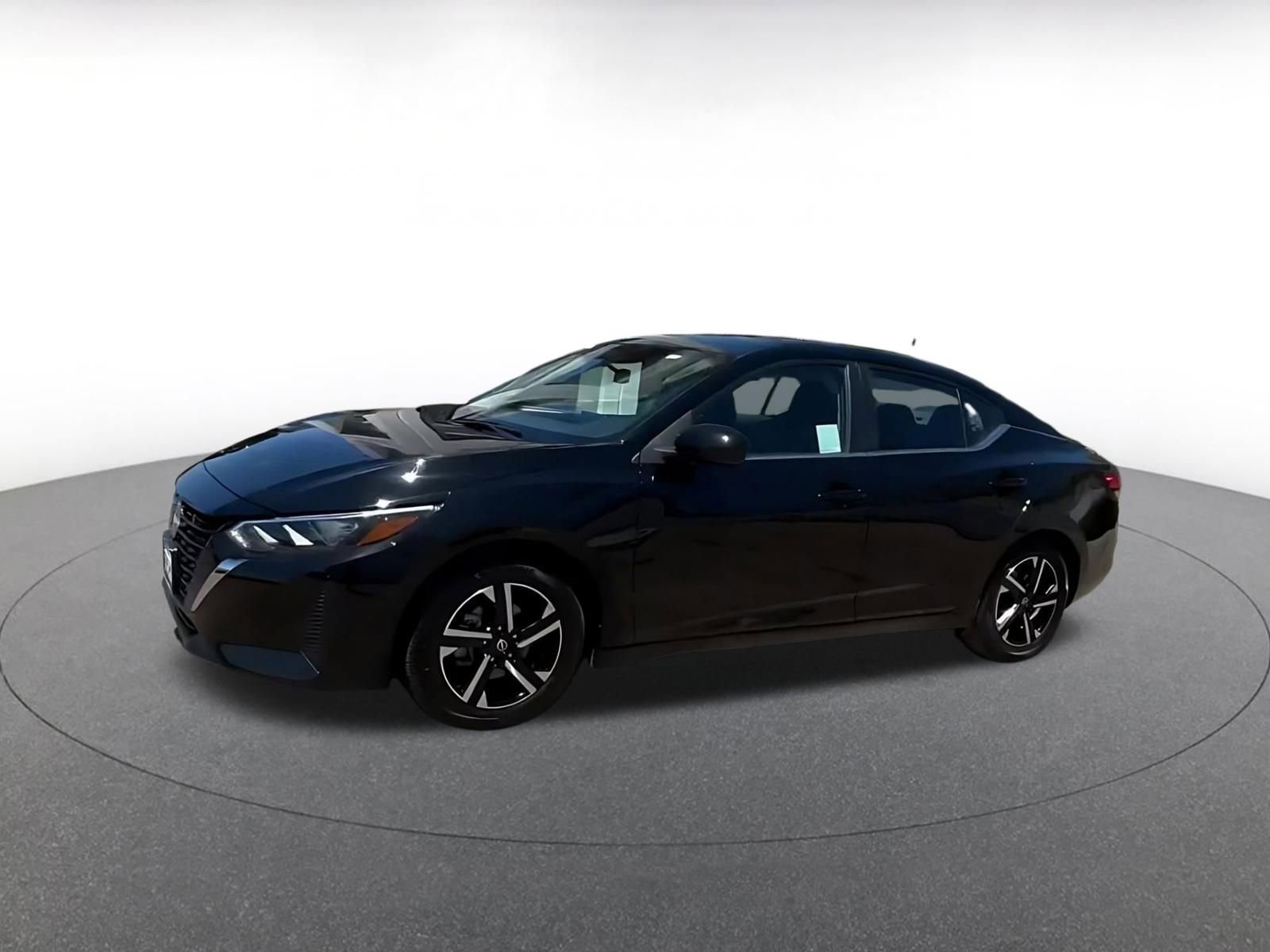 Used 2025 Nissan Sentra SV FWD image 8