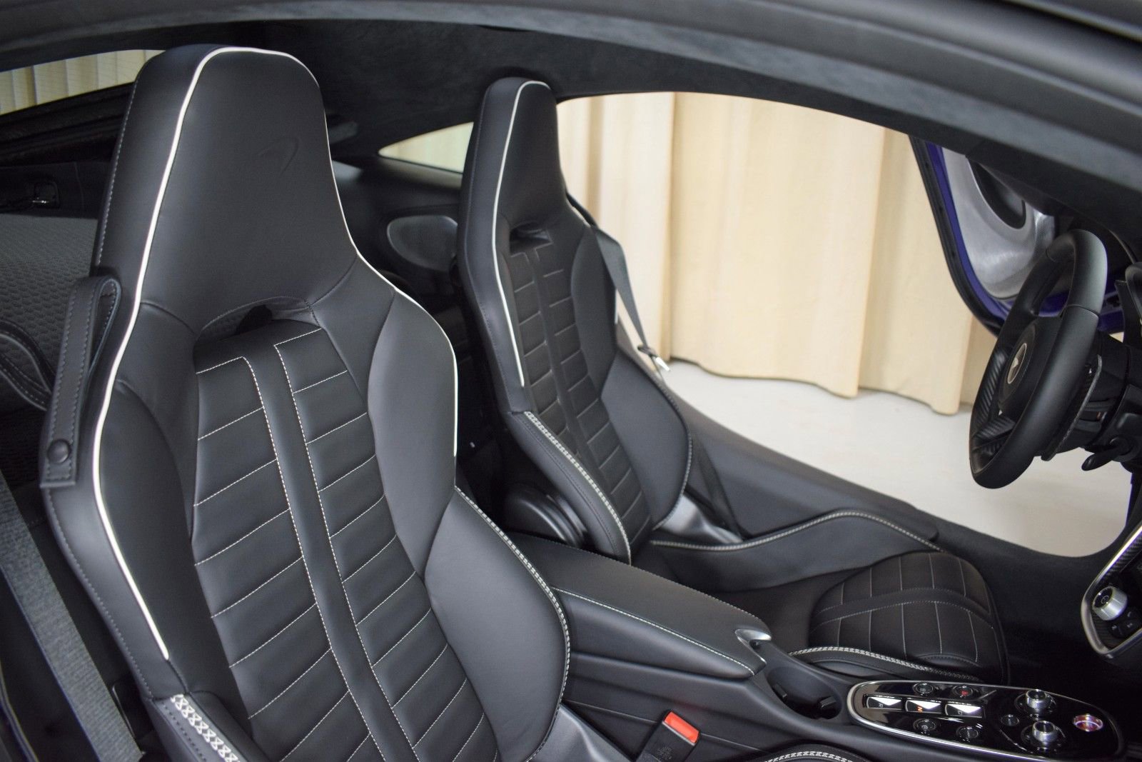 New 2025 McLaren GTS RWD image 16