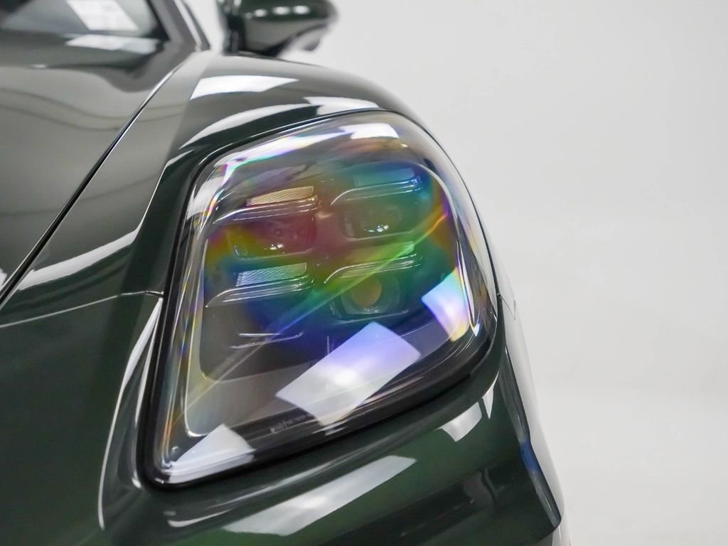 Certified 2025 Porsche Panamera 4 AWD/4WD image 6