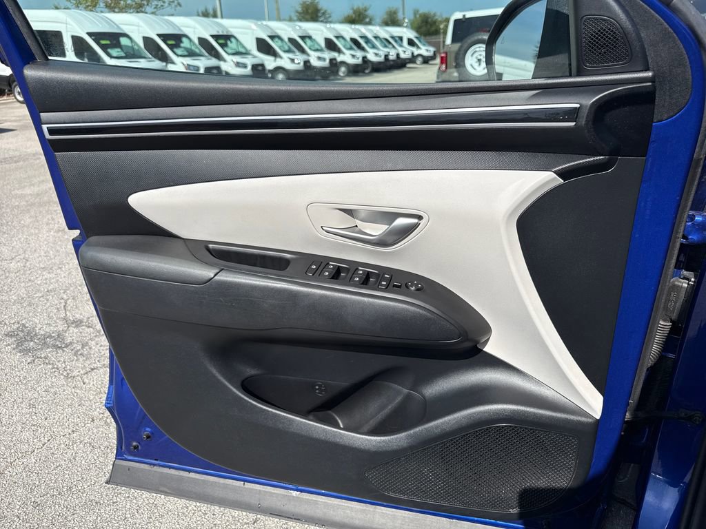 Used 2022 Hyundai Tucson SEL w/ Cargo Package FWD image 13