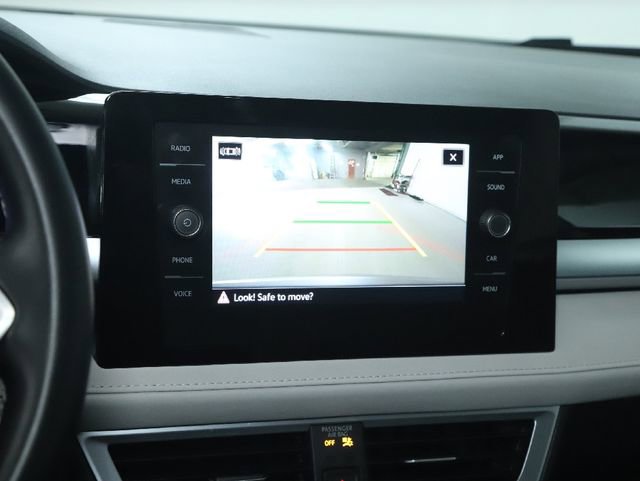 Used 2025 Volkswagen Taos SE FWD image 30