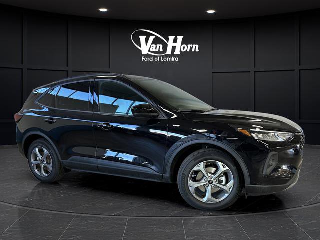 Certified 2025 Ford Escape ST-Line Elite image 35
