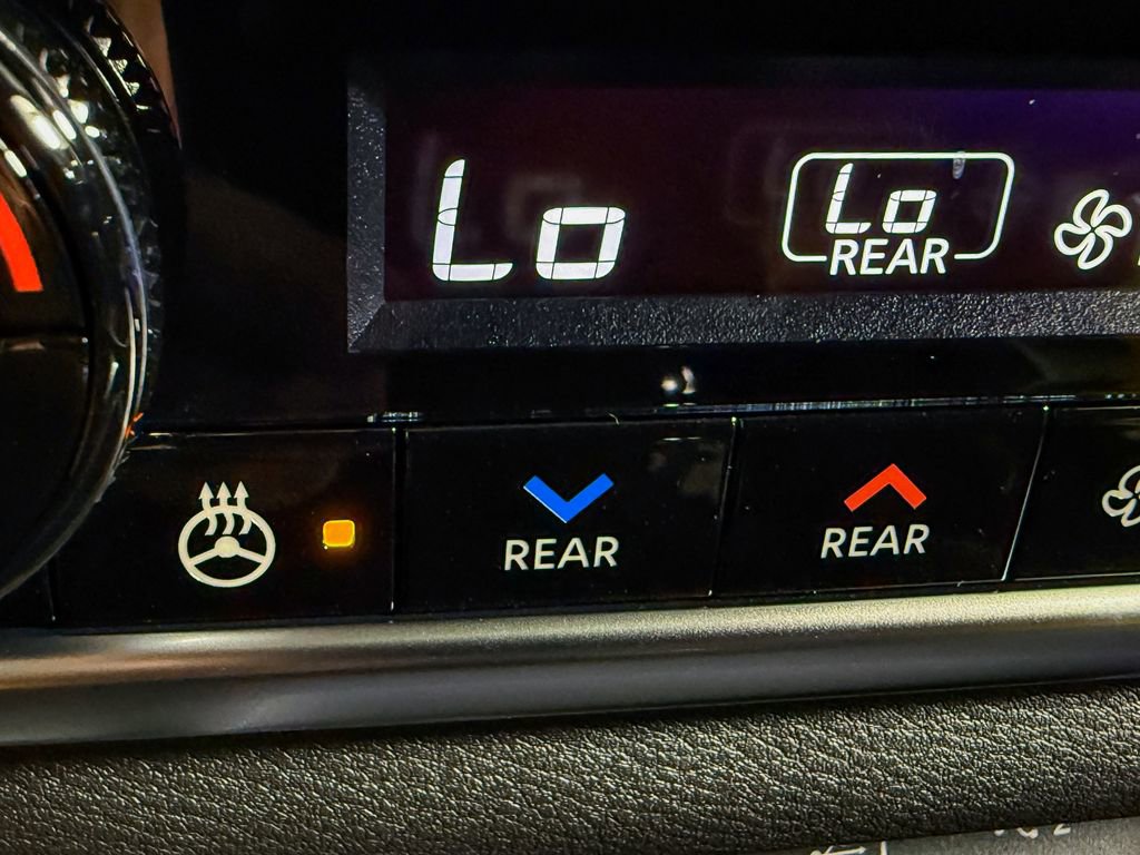 New 2026 Nissan Rogue Platinum image 20