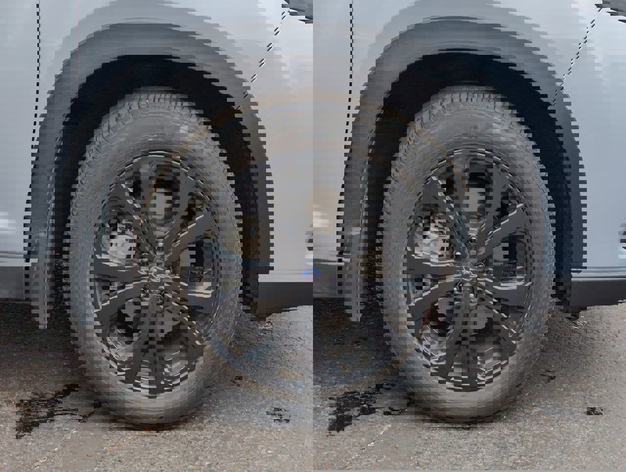 Certified 2022 Subaru Forester Sport image 9