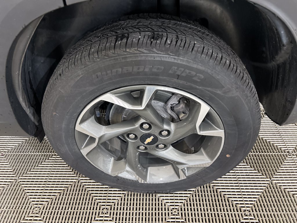 Used 2024 Chevrolet Trax LT w/ Driver Confidence Package FWD image 10