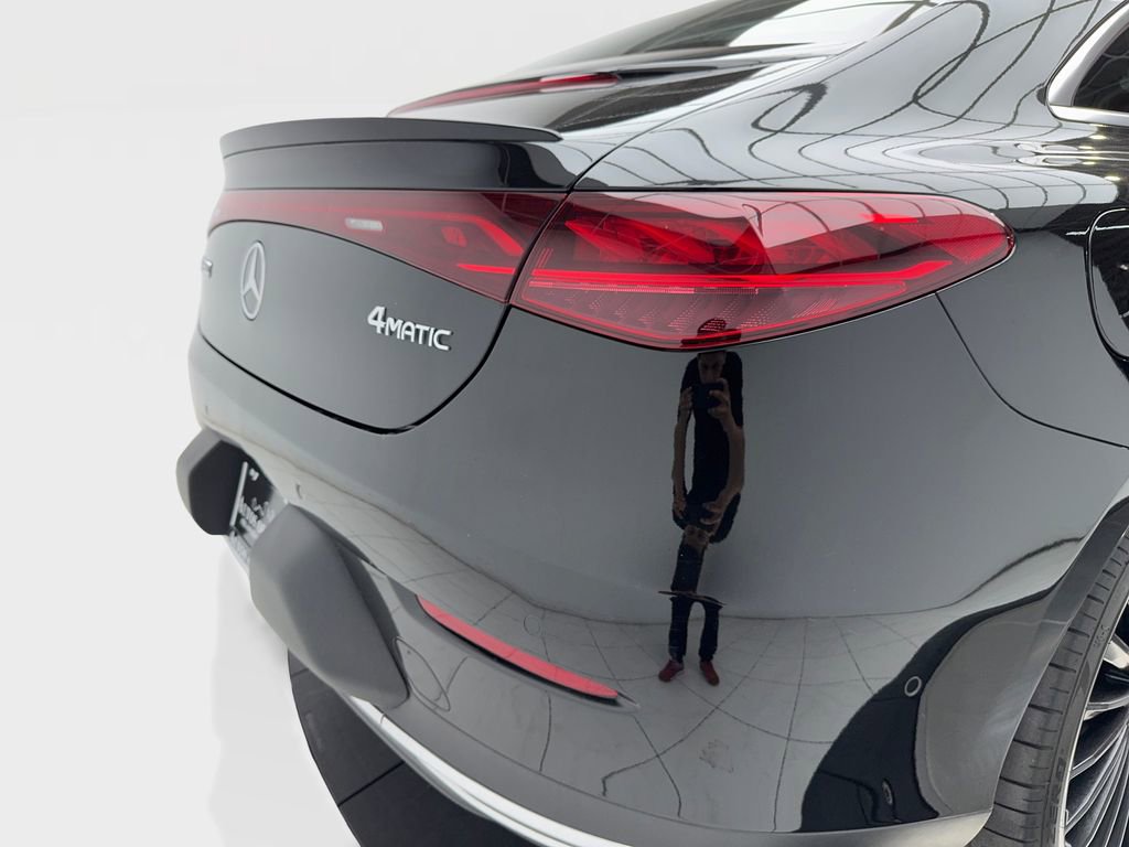 Used 2023 Mercedes-Benz EQE 500 4MATIC Sedan w/ Exclusive Trim Package image 7